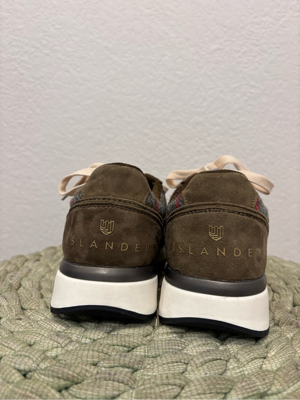 NEW Harris Tweed Islander Rosie Chestnut Blue Tartan Plaid Retro Lace Up Sneaker - Picture 5 of 12